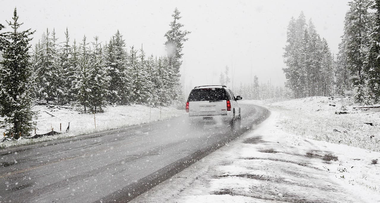 snow, nature, road, suv, car wallpapers, winter, car, vehicle, drive, driving, road trip, snowstorm, snowing, snowfall, conifers, coniferous, snow covered